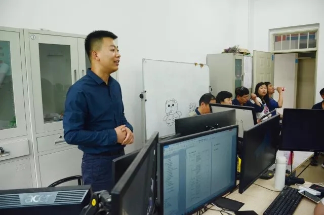 1.webp.jpg 1.webp.jpg